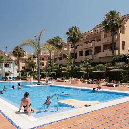 Duquesa Village Property Манилва Экстерьер фото