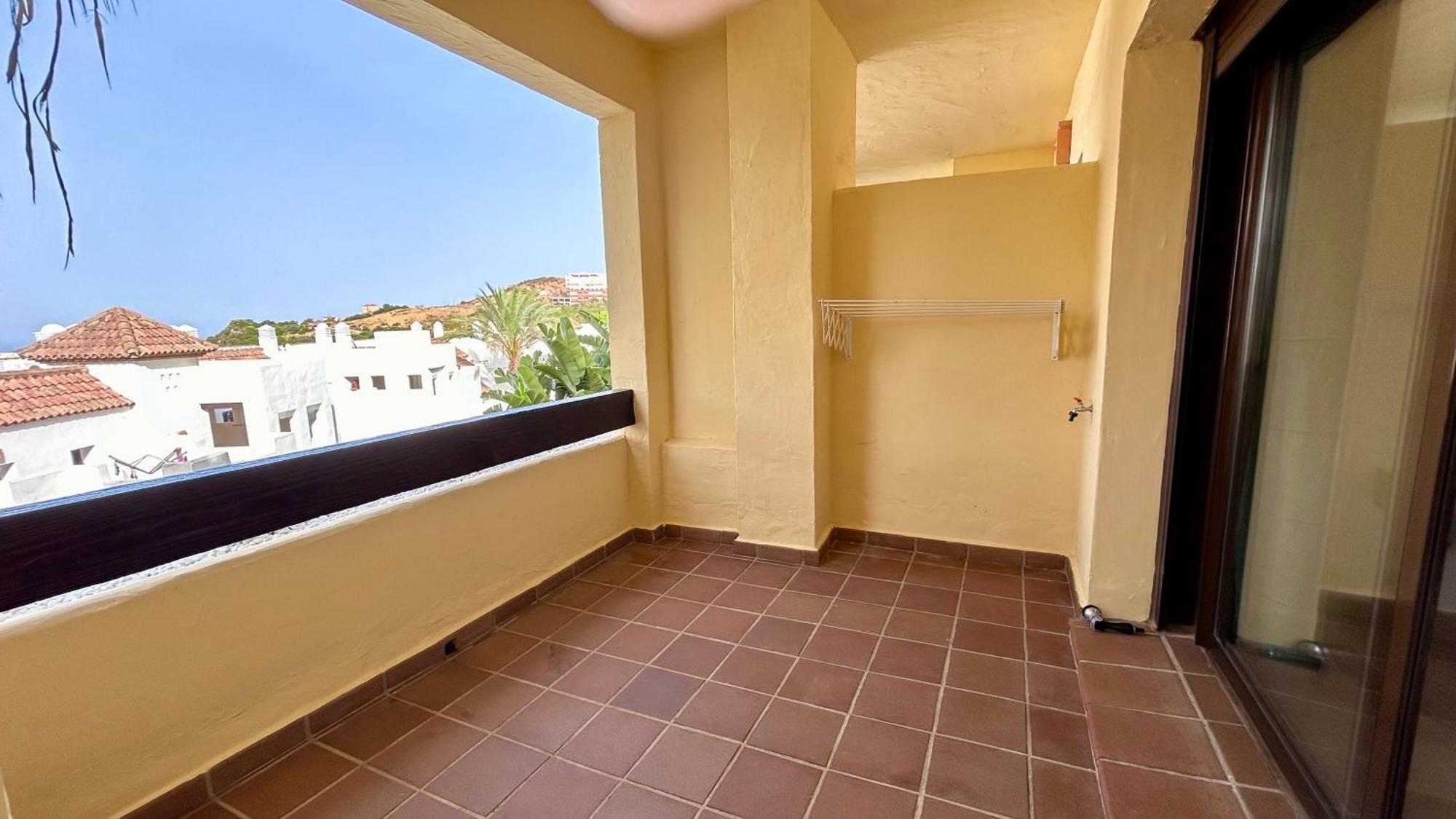 Duquesa Village Property Манилва Экстерьер фото