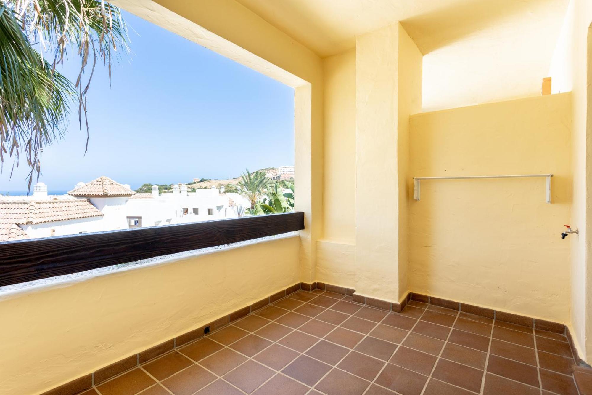 Duquesa Village Property Манилва Экстерьер фото
